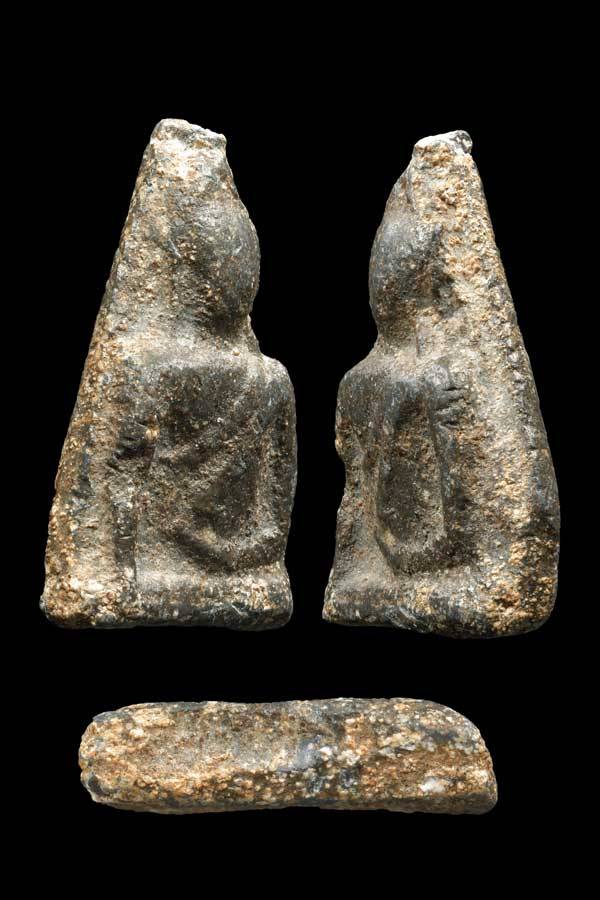 นางพญาสังฆาฏิ เนื้อตะกั่วสนิมแดง