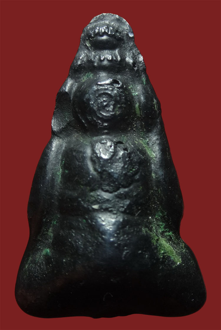 พระปิดตาเนื้อเมฆพัตรหลวงพ่ออี๋ วัดสัตหีบ