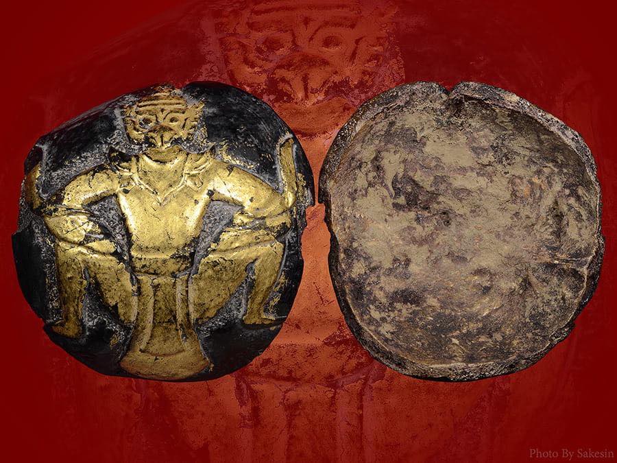 ปั้นเหน่งพญาครุฑลงรักปิดทอง