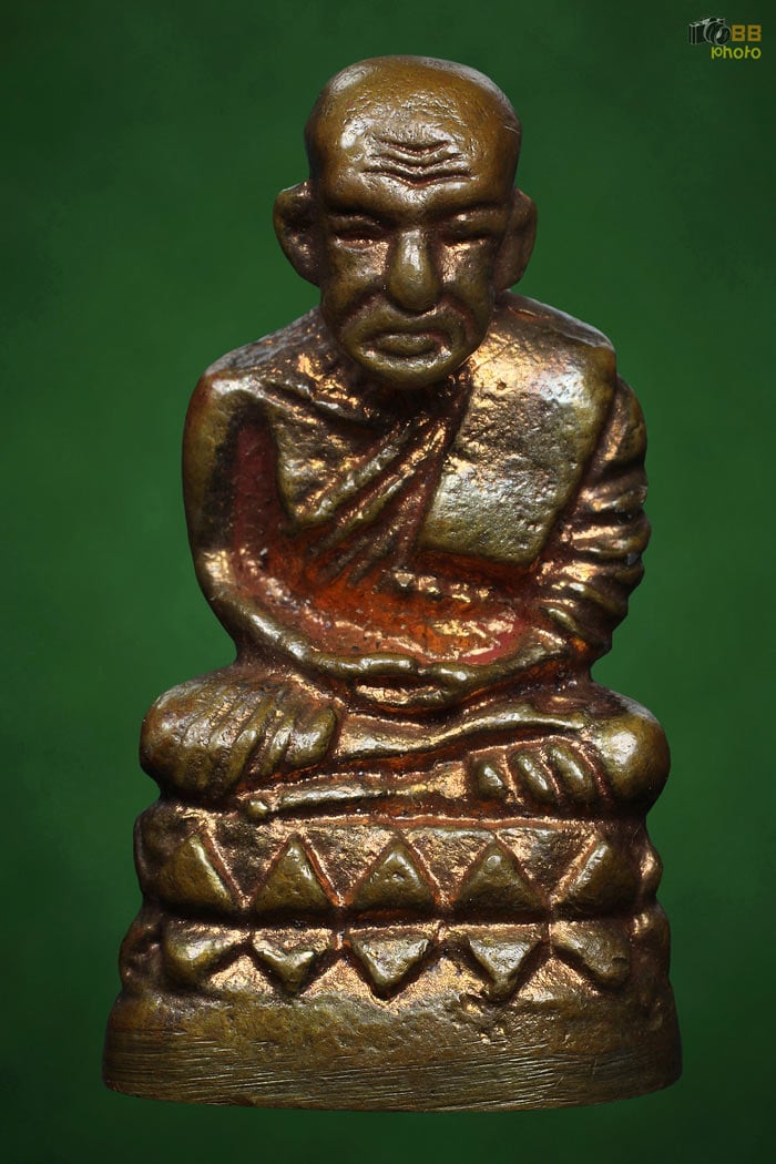 รูปหล่อหลวงปู่ทวด บัวรอบ