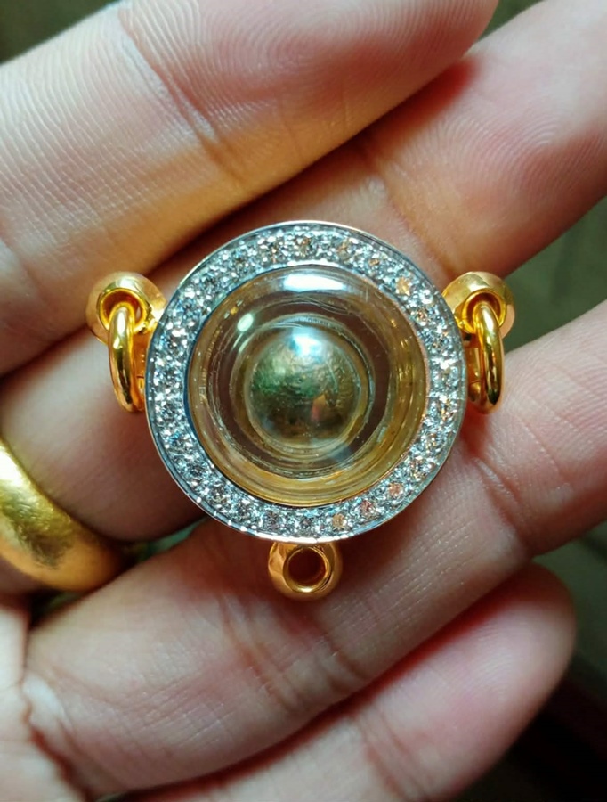 ลูกอมผงพรายกุมาร หลวงปู่ทิม วัดละหารไร่