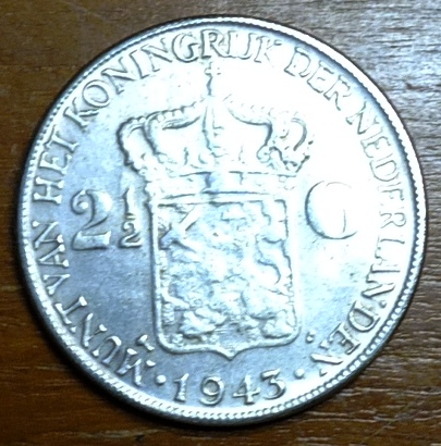 เหรียญเงิน ขนาด 1.5 นิ้ว เหรียญที่ 2