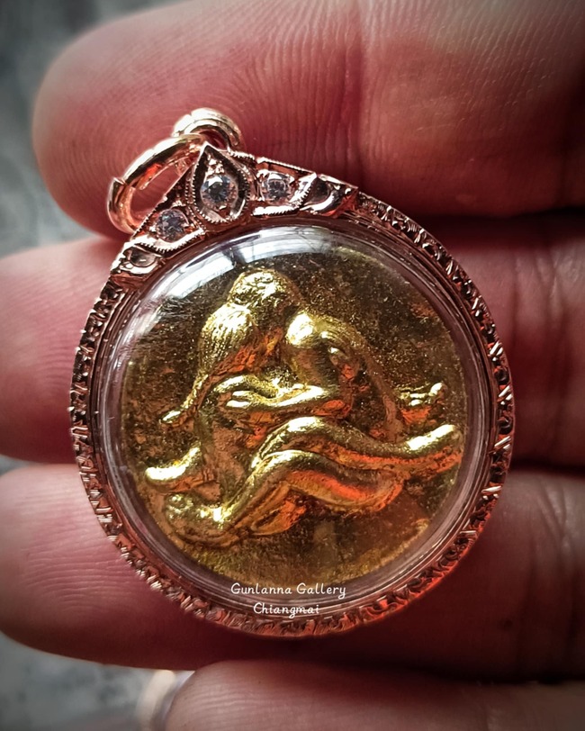 อิ่นแก้วมหาเสน่ห์ วัดทุ่งโป่ง