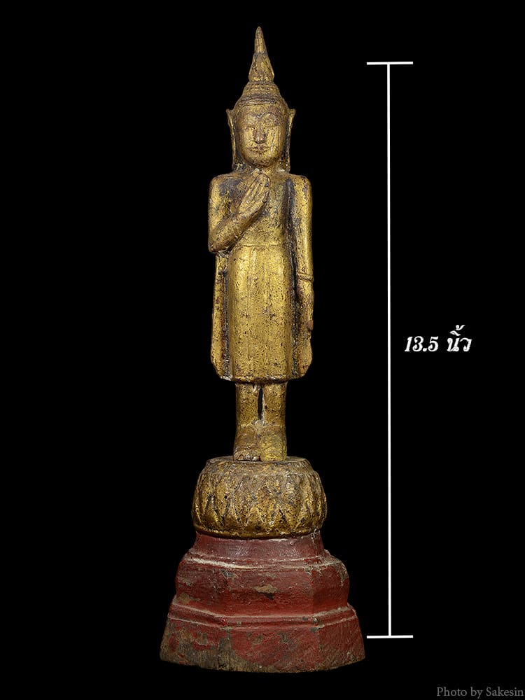 พระไม้แกะ ล้านนา ยืน ลงรัก ชาด ทอง  