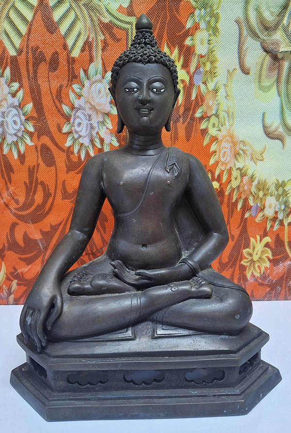 พระบูชาพระสิงห์ปาย รุ่นเเรก ๙ นิ้ว 