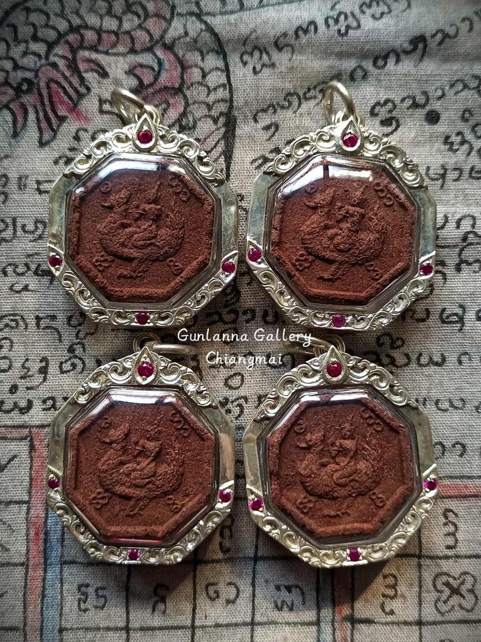 ยาสุระสะตี่มหาเทวี เจ้าสล่าปัณฑิต๊ะ