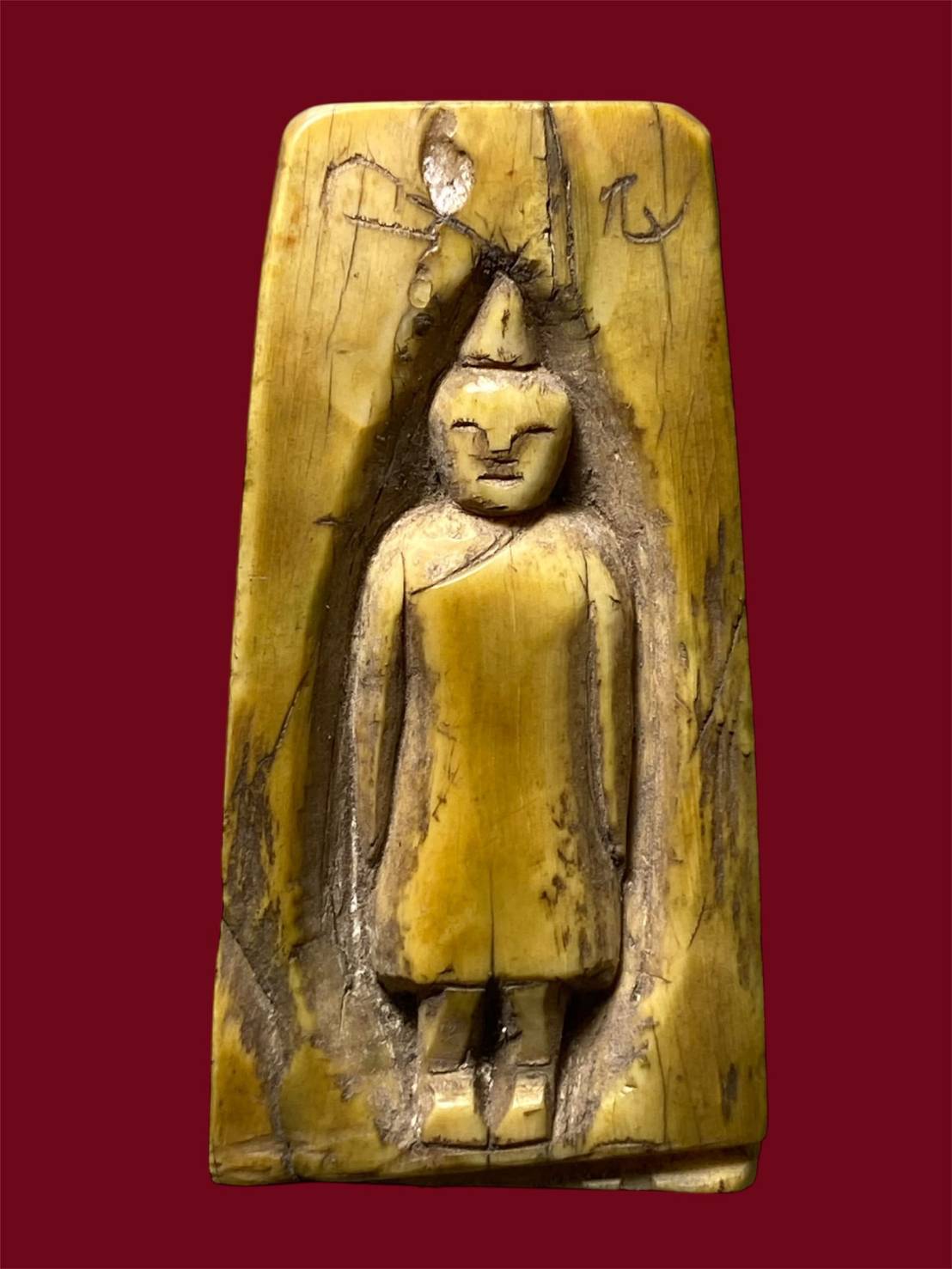 พระพุทธรูปปางเปิดโลก วัสดุหน่อไม้