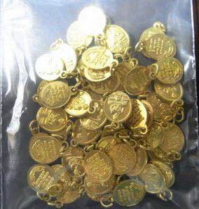 เหรียญเม็ดแตงวัดห้วยมงคลครบรอบ 5 ปี ปี 52 ทองฝาบาตร 50 เหรียญครับ