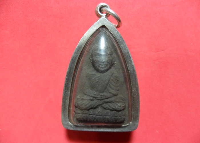 หลวงปุ่ทวดเลื่อมเงิน 1000