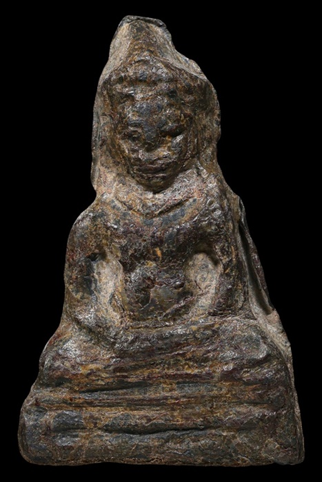 พระร่วงนั่งสนิมแดง กรุวัดพระศรีรัตนมหาธาตุ จ.ลพบุรี