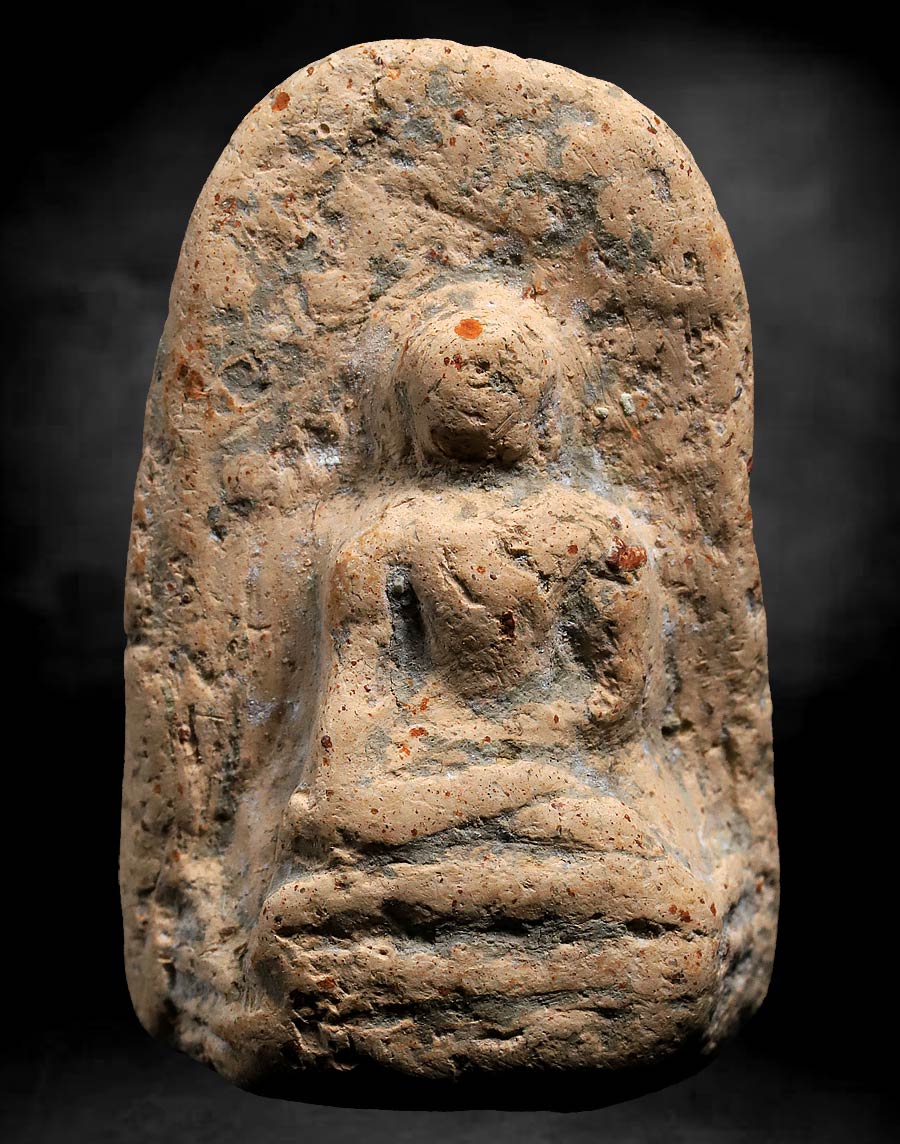 พระคงลําพูน สภาพเต็มฟอร์ม ไม่มีซ่อมแบ่ง