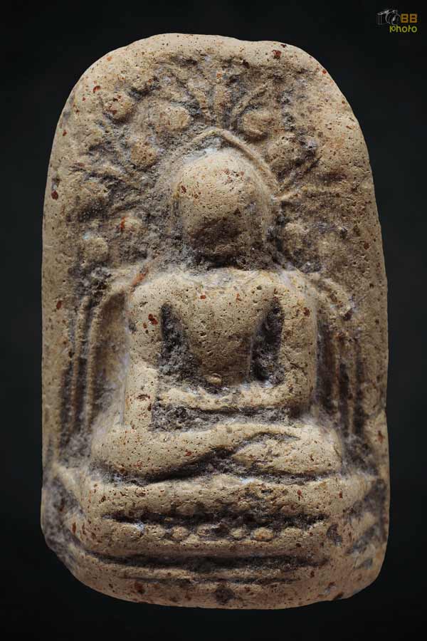 พระคงลําพูน