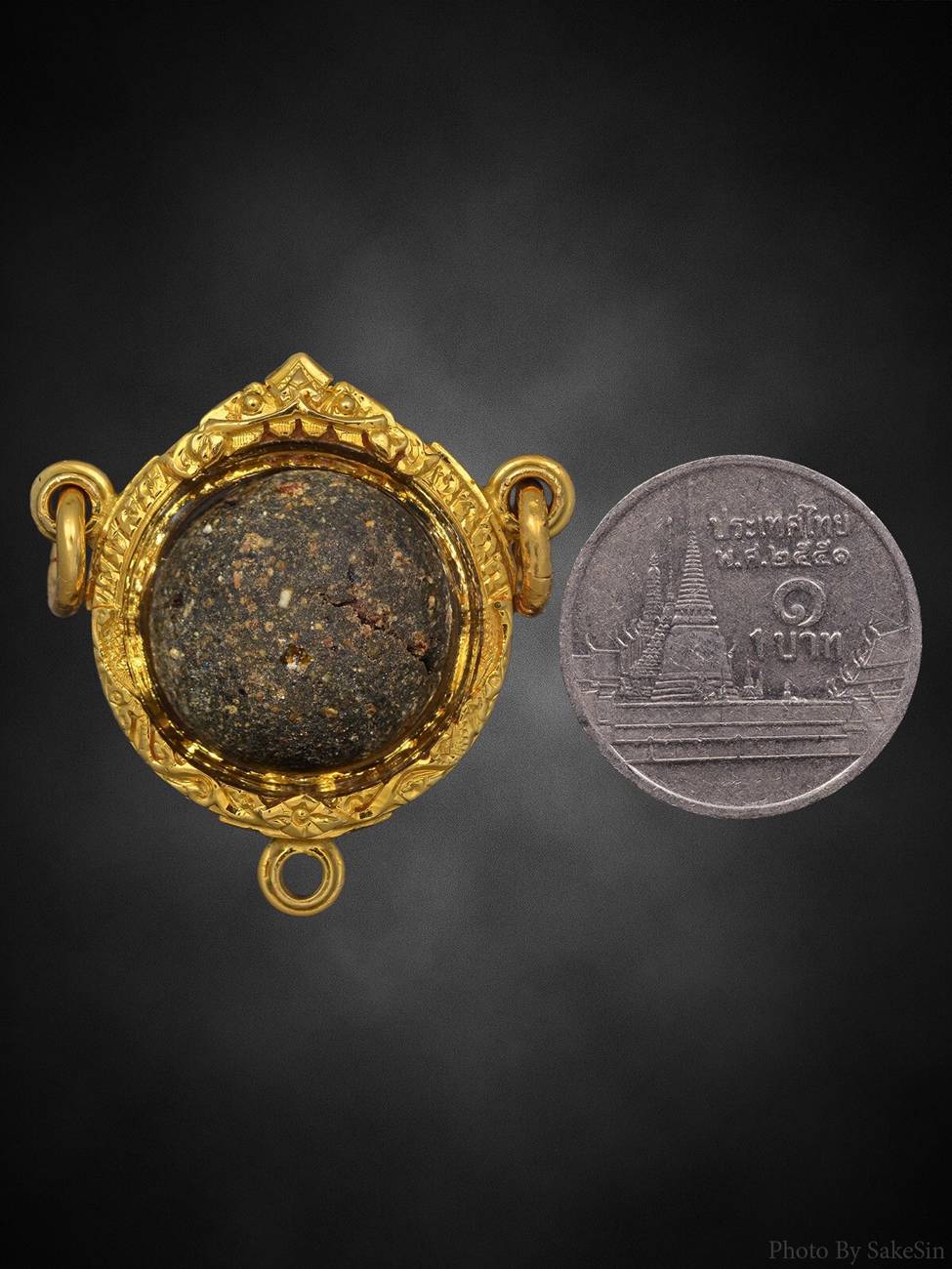 ลูกอมรุ่นแรกครูบาปากกองเนื้อคลุกรักหายาก