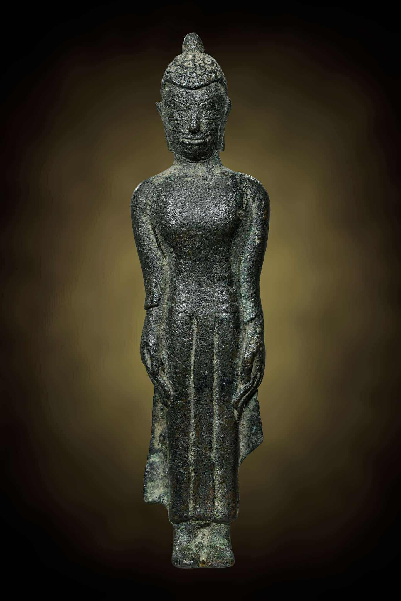 พระเนื้อสัมริดปางเปิดโลกกรุวัดมหาธาตุ