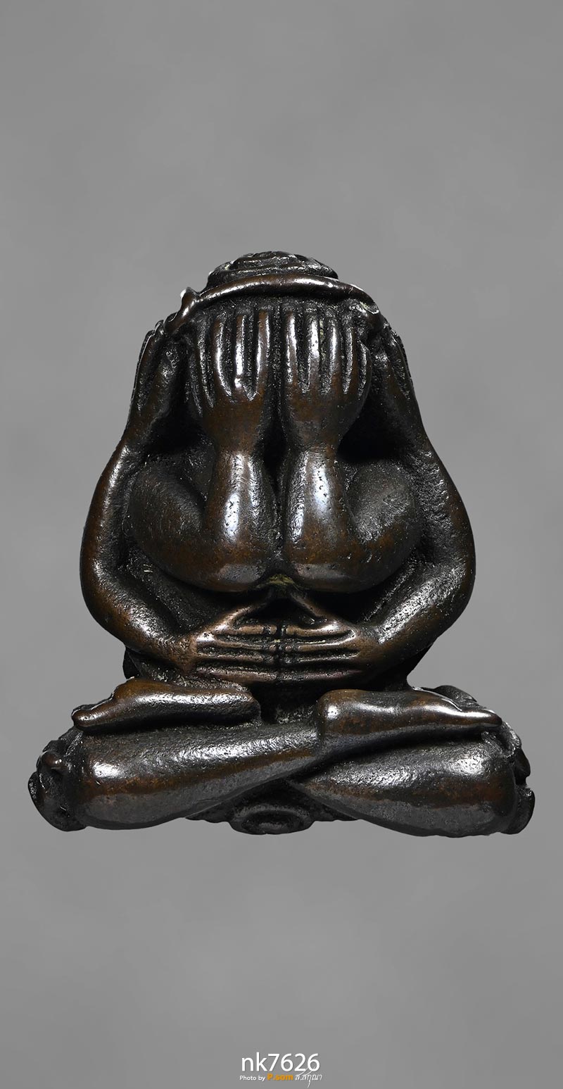 พระปิดตาชินอุตตโม หลวงปู่แหวน สุจิณโณ วัดดอยแม่ปั๋ง อ.พร้าว จ.เชียงใหม่ ปี ๒๕๑๘ เนื้อนวะ สวยแชมป์