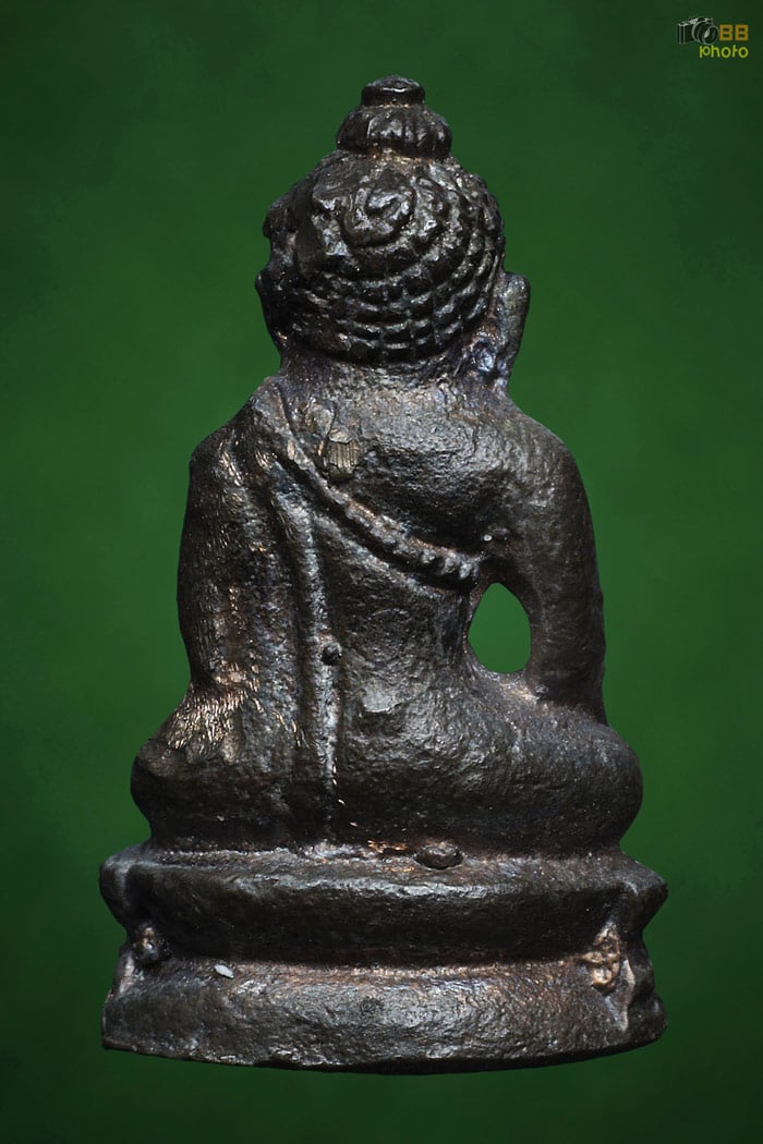 พระชัย อว. วัดสุทัศน์