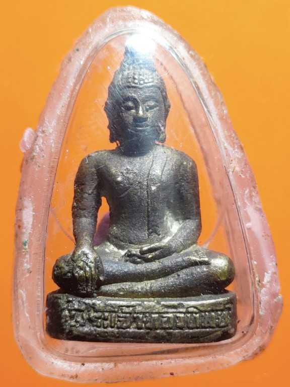 รูปหล่อลอยองค์ พระเจ้าทองทิพย์ วัดสันทราย ห้างฉัตร ลำปาง 