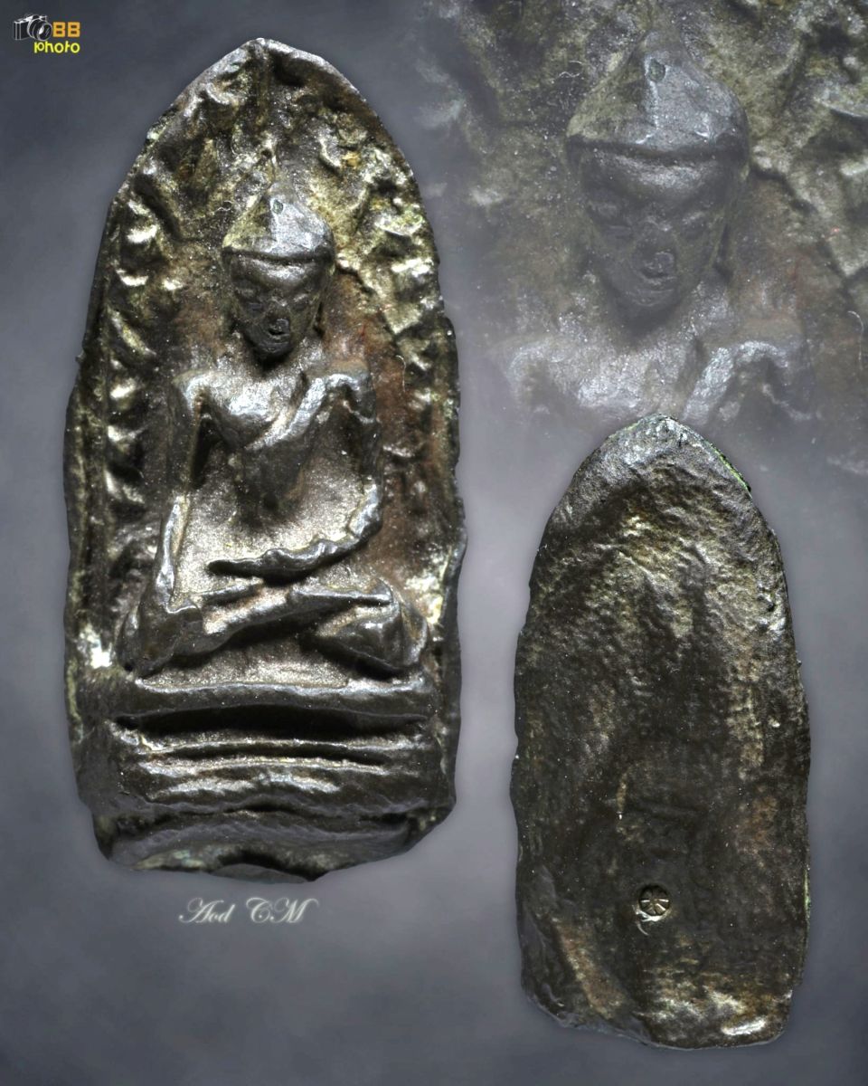 พระรอดวัดมหาวัน ๑๒๐๐ ปี เนื้อนวะ ปี ๒๕๒๘