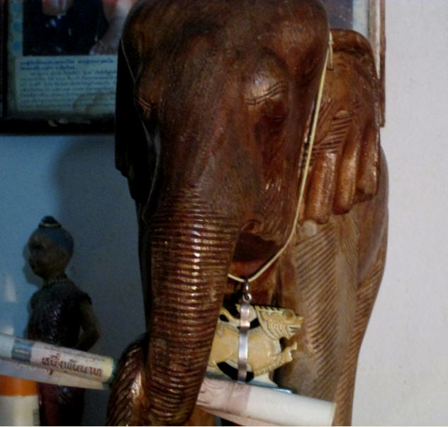 ช้างกวักมหาลาภ ไม้สักทอง