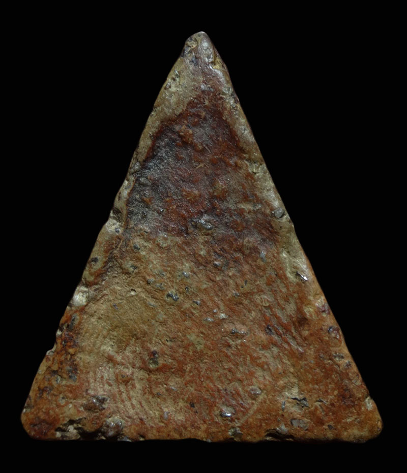 พระนางพญา พิมพ์ไม่มีหู กรุโรงทอ 