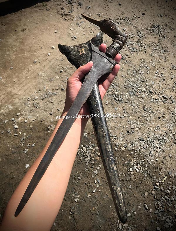 กริชในตำนานด้ามพระไภรวะ นกพังกะ