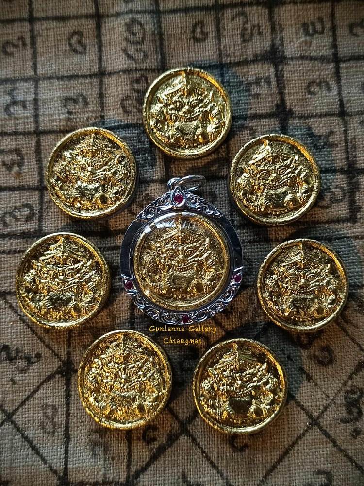 พระราหูเนื้อผงยาพิเศษ วัดทุ่งโป่ง